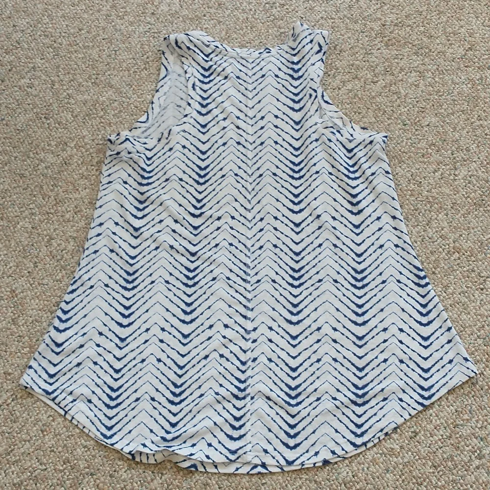 Athleta 3 Tank Tops Breezy Muscle Tank Size Small - Picture 5 of 12